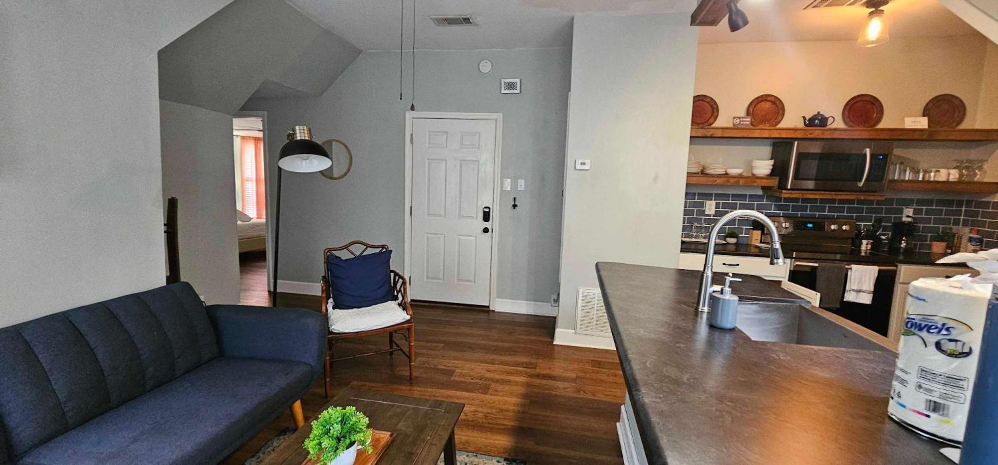Appartamento Dauphin District Darling #4 Downtown, Dining Mobile Esterno foto