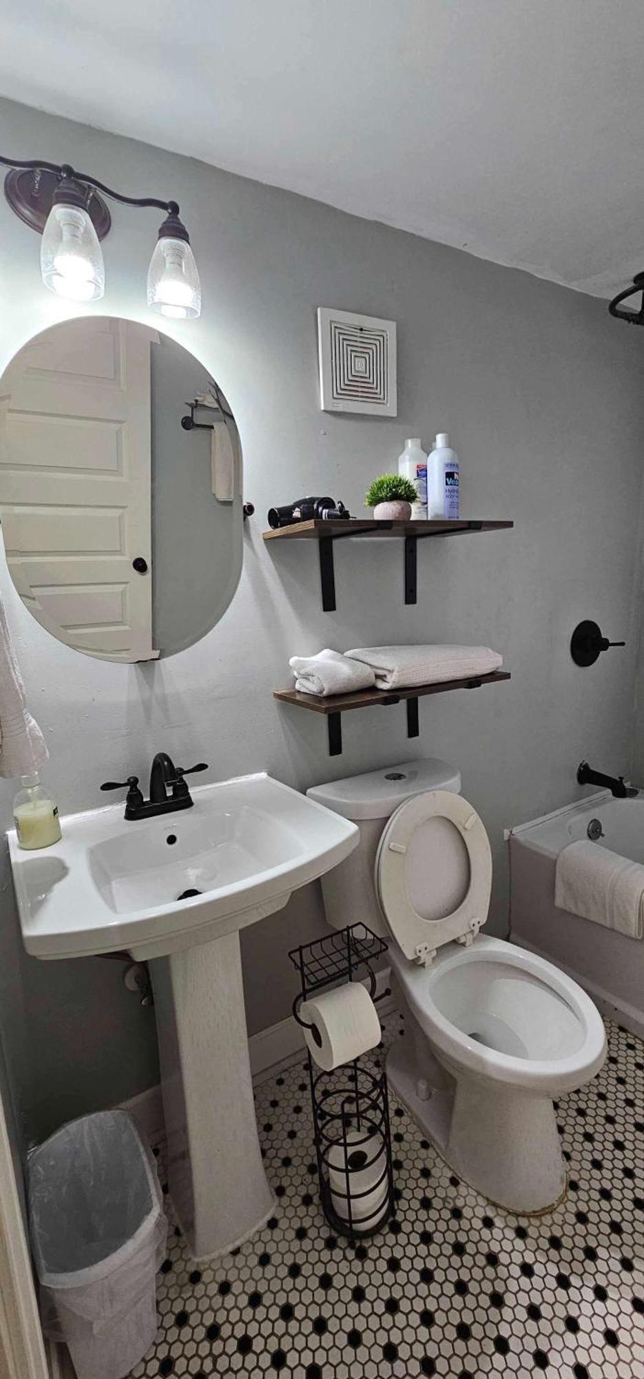 Appartamento Dauphin District Darling #4 Downtown, Dining Mobile Esterno foto
